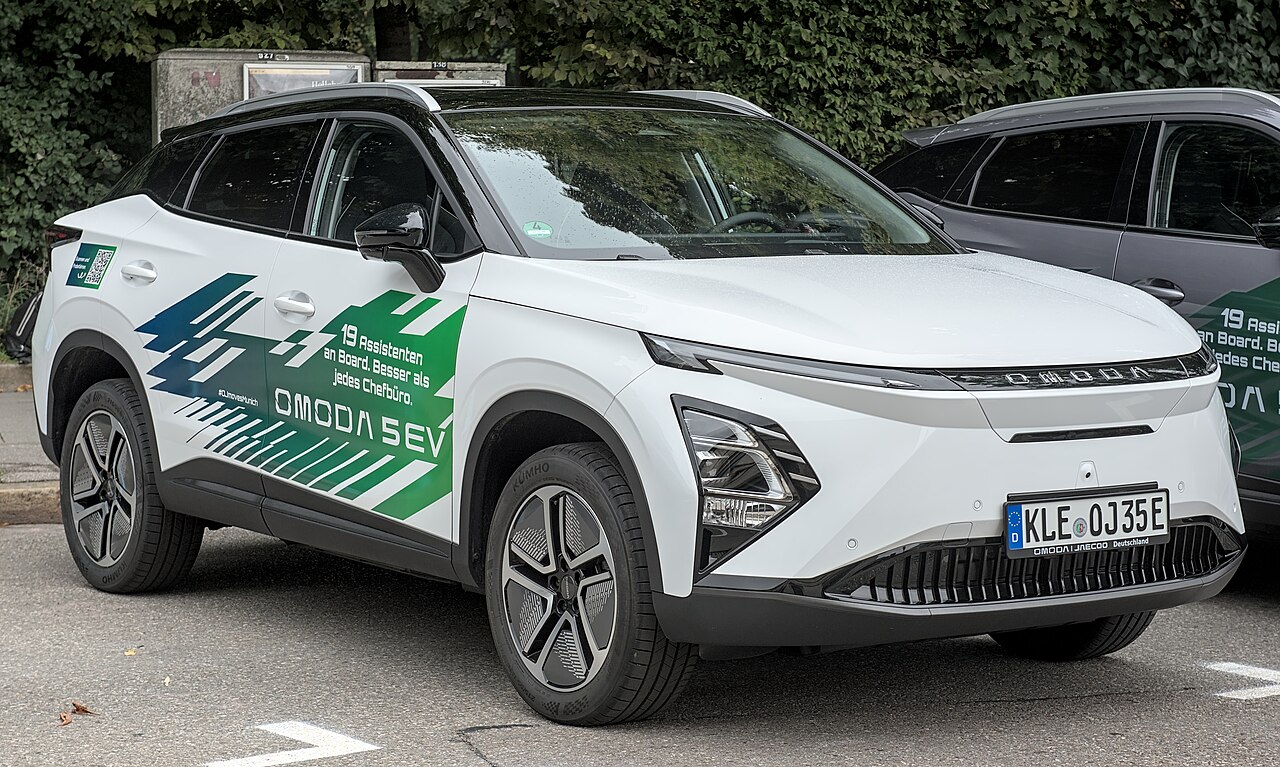 Chery utilise le salon EV & Charging pour dévoiler sa stratégie canadienne : Ce que vous devez savoir