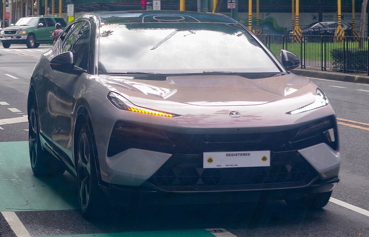 Lotus Eletre : premier VE chinois vendu au Canada en 2026